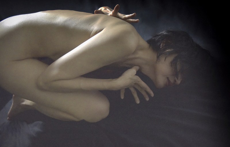 モデルとフォトグラファーの格闘技の場