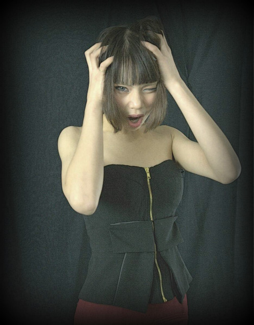 ファッションモデル Erika