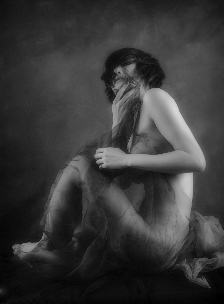 Monochrome nude image